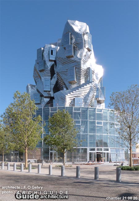 Gallery of Frank Gehry's Fondation Louis Vuitton / Images by Danica O. Kus  - 1